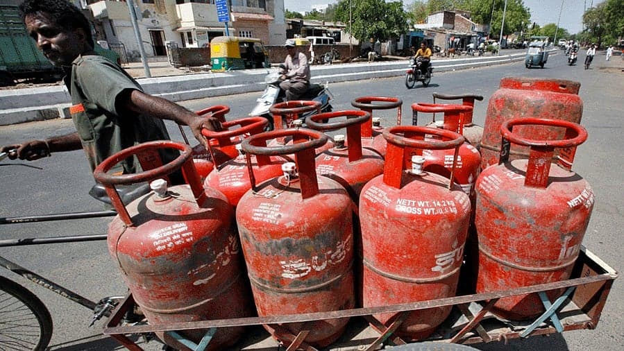 Government Eases Commercial LPG Cylinder Restrictions