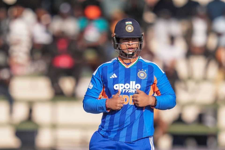 India defeats Zimbabwe in first T20 match