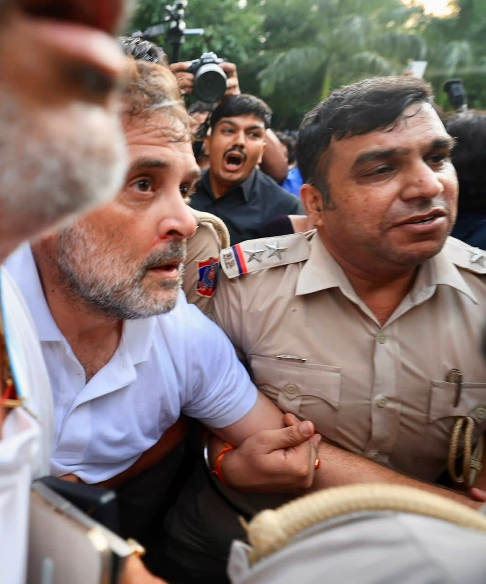 Rahul Gandhi injured during arrest near PM's residence