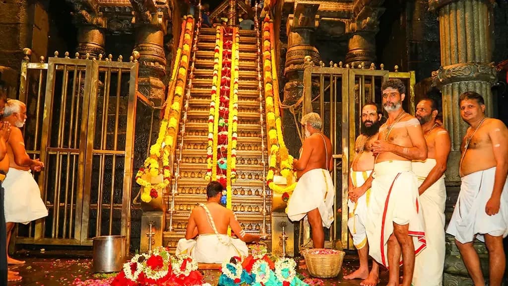Sabarimala Padi Puja Bookings Fully Reserved Until 2040
